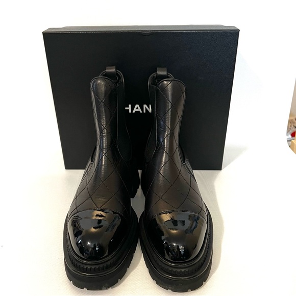 Chanel ankle boot Chelsea boot - Picture 2 of 12